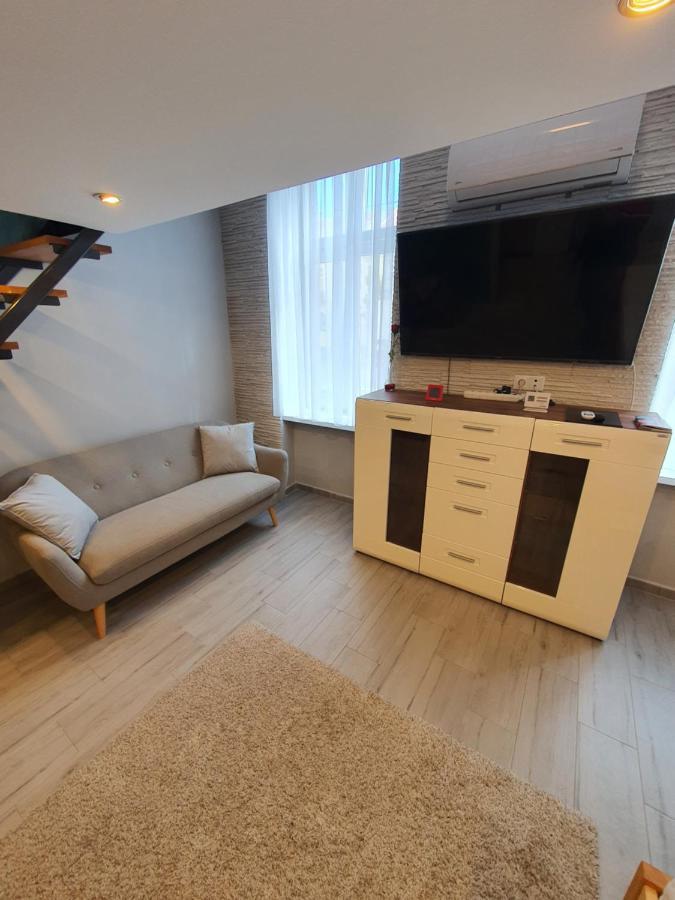 Belvarosi Exkluziv Loft Дебрецен Экстерьер фото